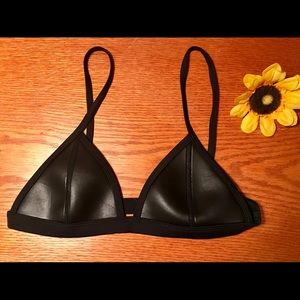 Pleather triangl bikini top